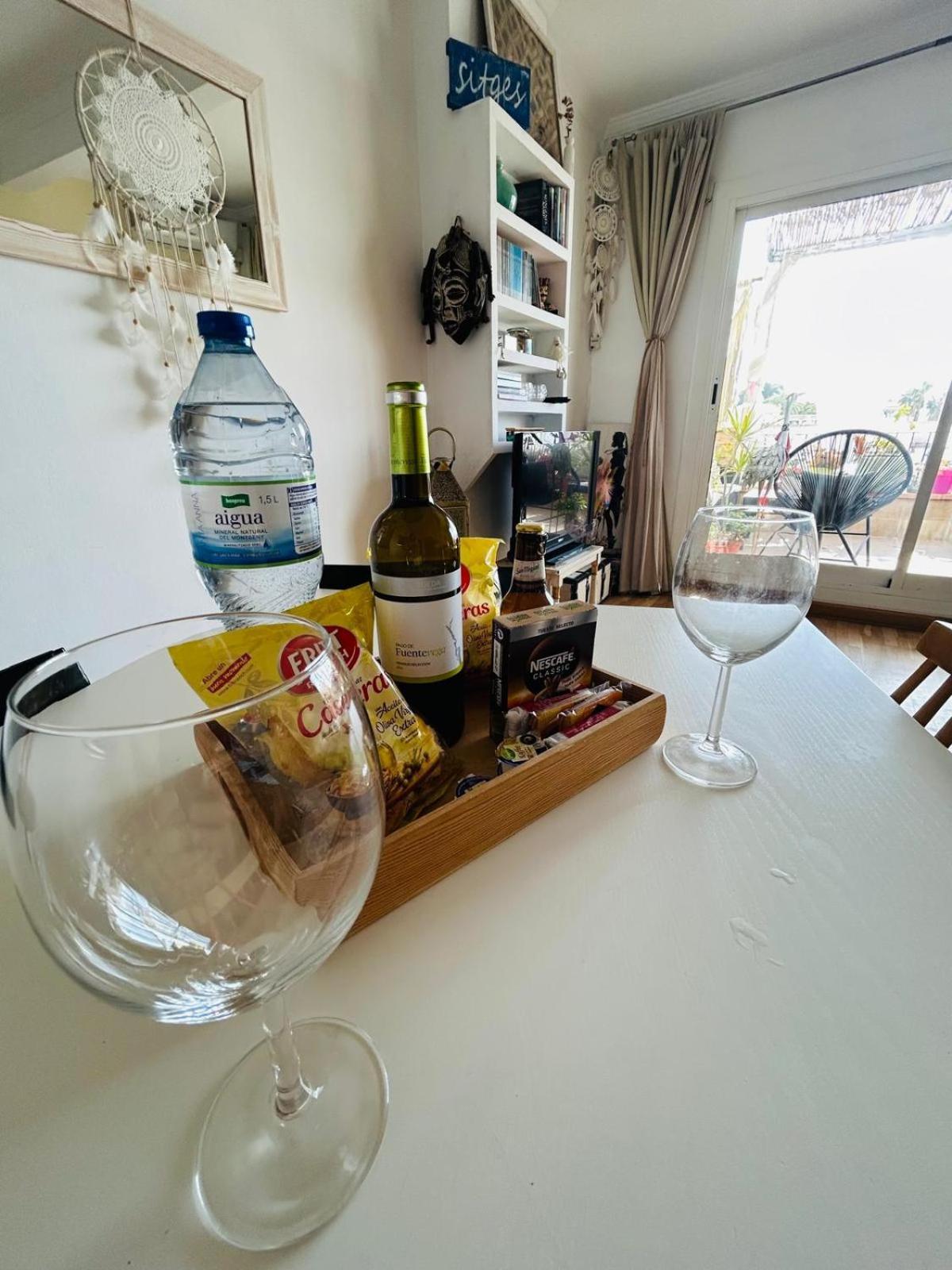 Sweet Atic Apartamento Sitges Exterior foto